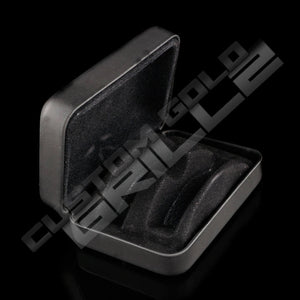 These Grillz Protective metal storage box keeps your grillz safe when you’re not wearing them.