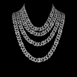 15mm/19mm Diamond Mariner Cuban Chain in White Gold