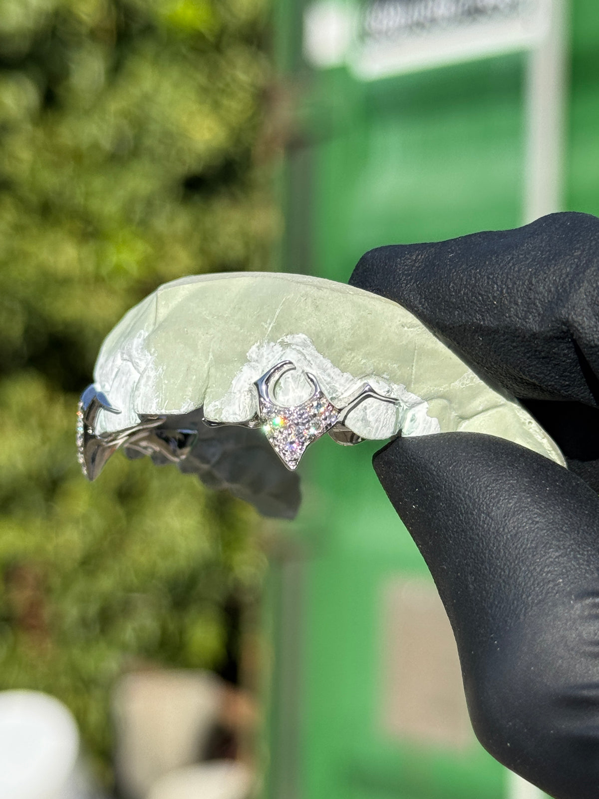 Iced Cybersigilism Fangs