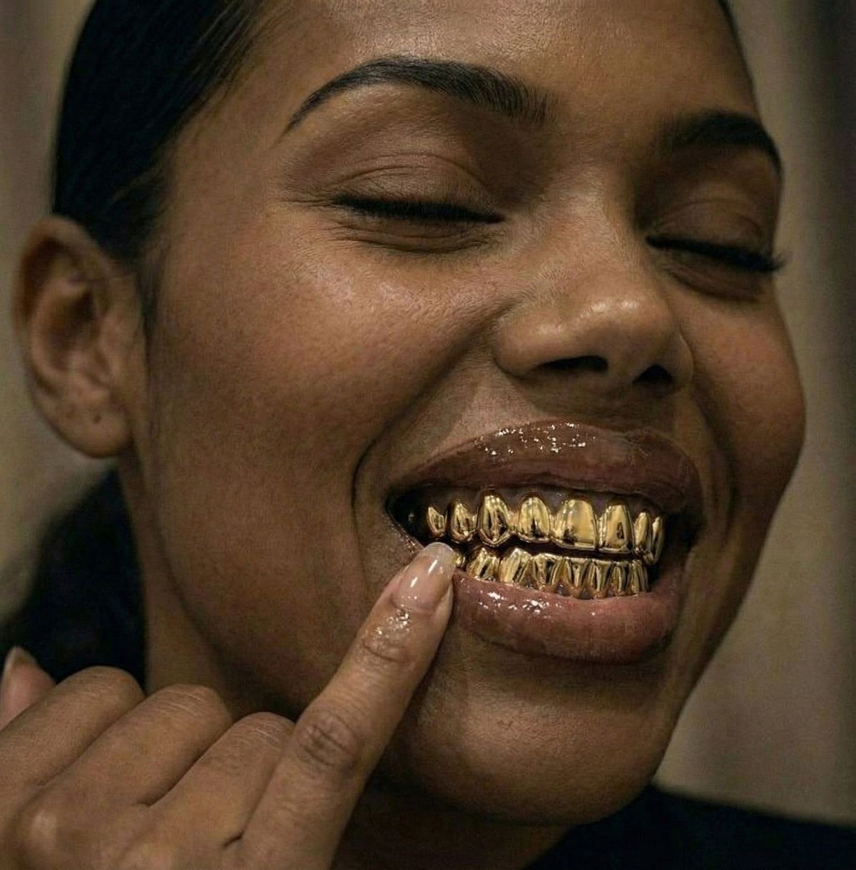 Solid Gold Grillz
