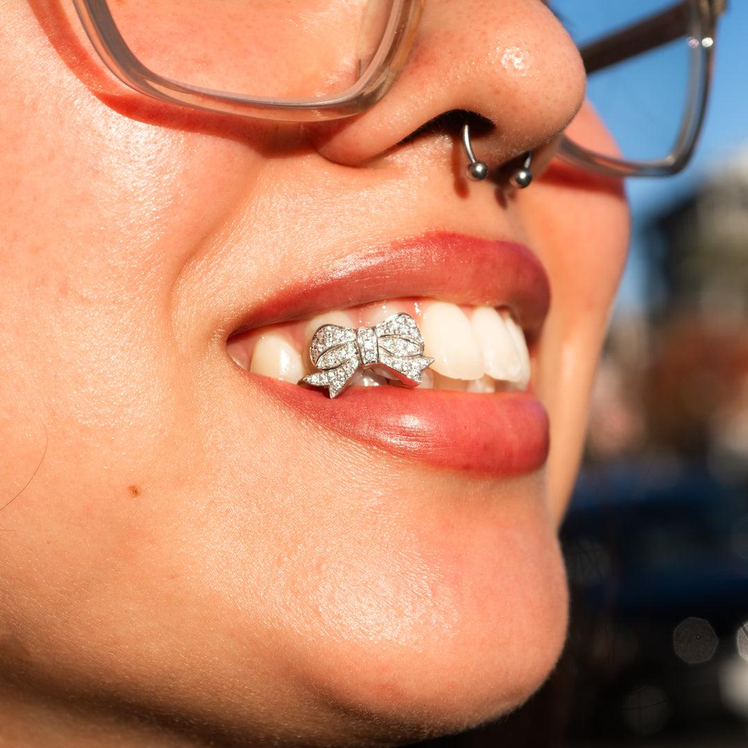 Iced Bow Double Cap Grillz