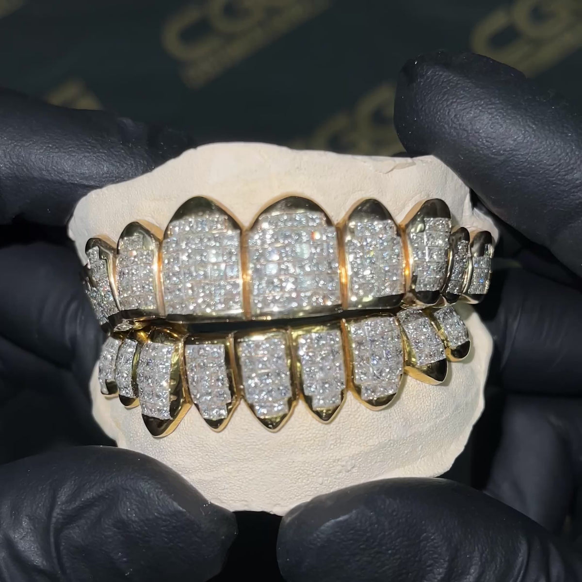 Invisible Set Princess Cut VVS Moissanite Grillz
