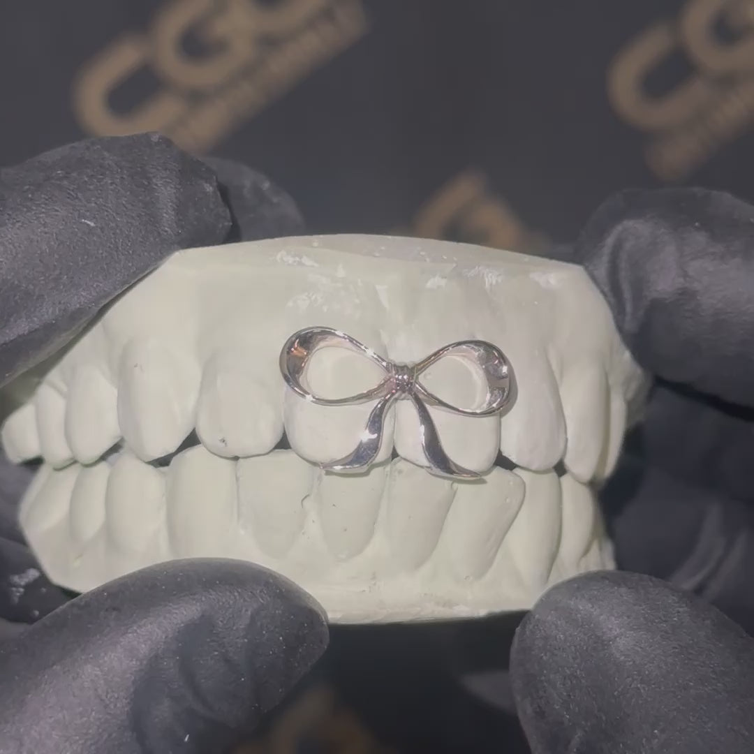Bow Outline Double Cap Grillz