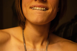 Solid Gold 6 Teeth with Connecting Bridge Grillz Bar