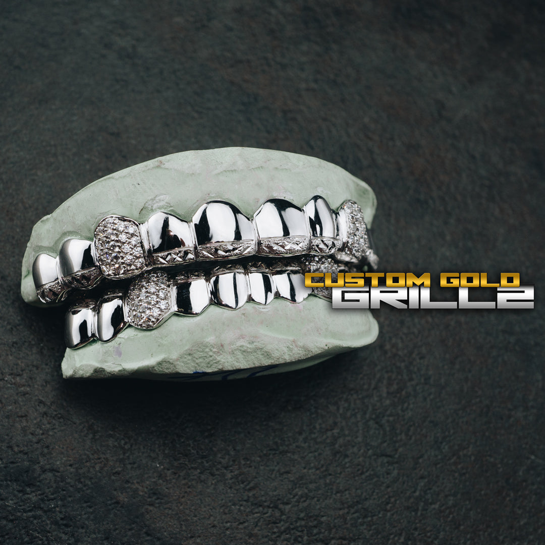 Diamond Cut &amp; Diamond Dust Tips with Iced Fangs Grillz